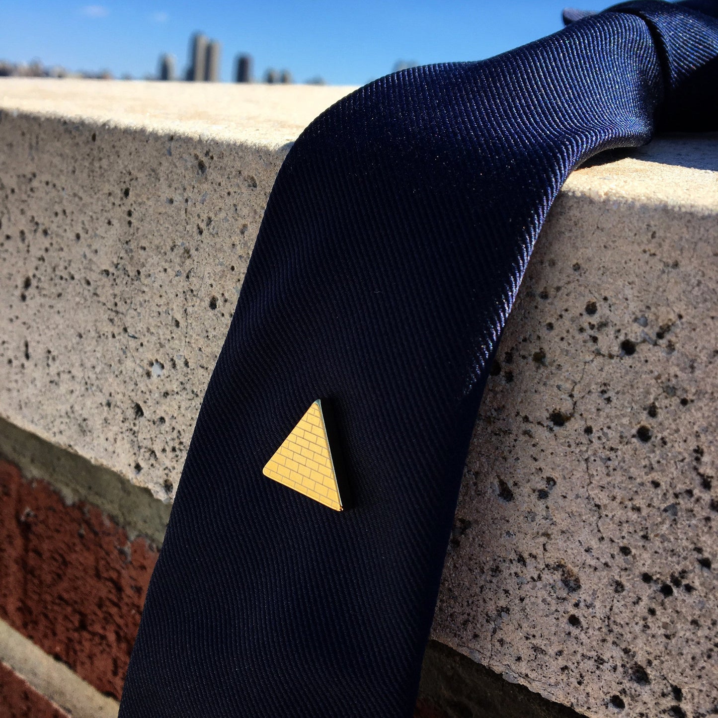 Gold "Conversation Starter" Magnetic Tie Clip / Pin